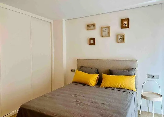 Pepes Suite 3 Habitaciones & Parking